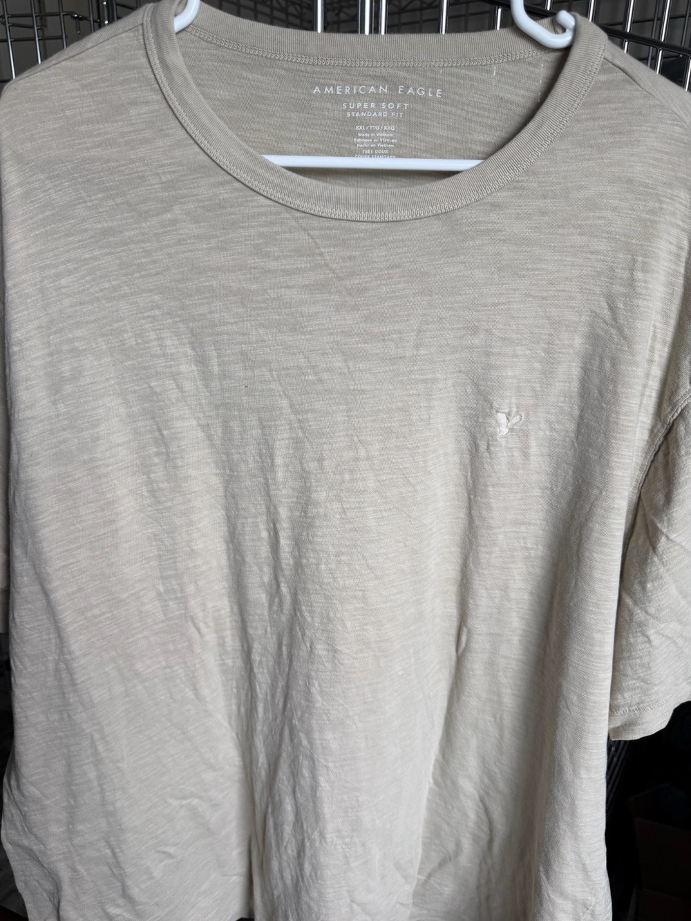 American Eagle Outfitters Men's Short Sleeve Crew Tee in Light Tan